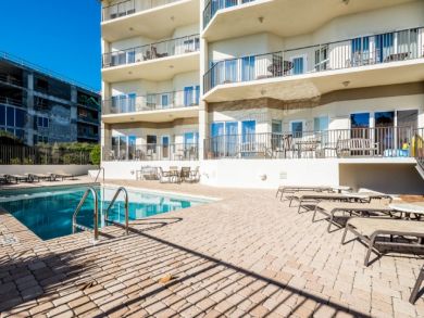 Community pool